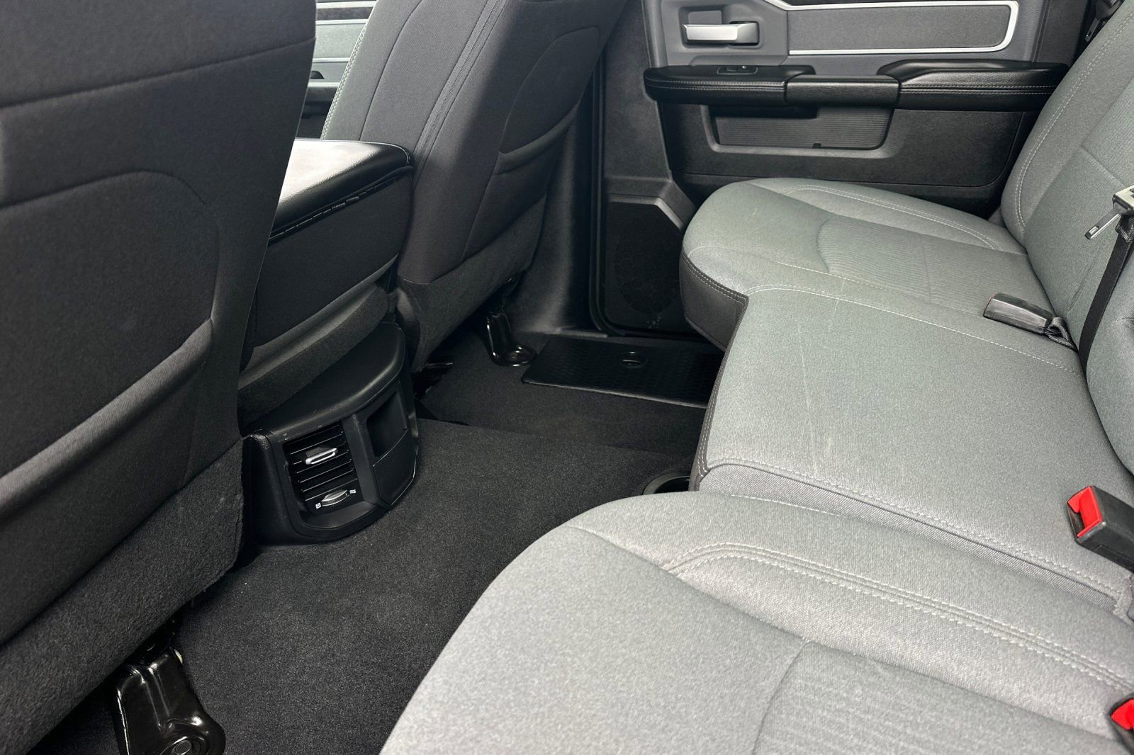 Used 2023 RAM 2500 Big Horn w/ Level 1 Equipment Group image 12