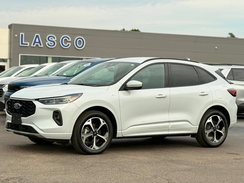 Certified 2025 Ford Escape ST-Line Elite w/ Premium Technology Package