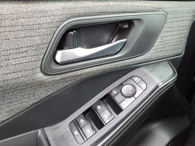 Used 2023 Nissan Rogue SV AWD/4WD image 18