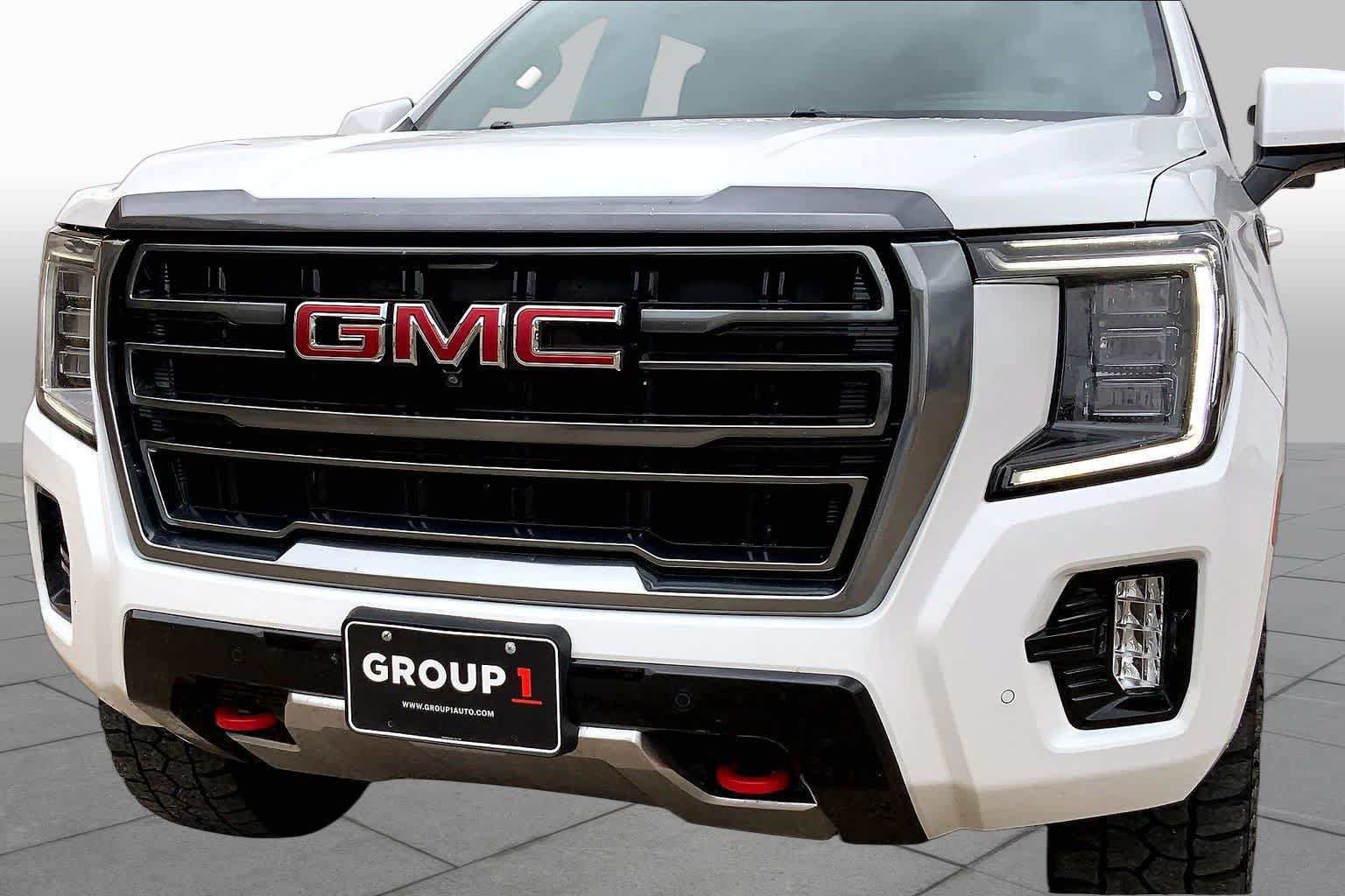 Used 2024 GMC Yukon XL AT4 w/ AT4 Premium Plus Package AWD/4WD image 30