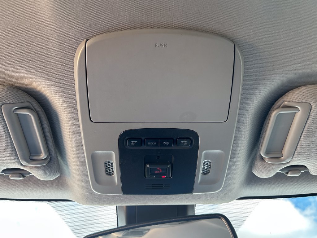 Used 2023 Toyota Camry XSE w/ Navigation Package FWD image 18