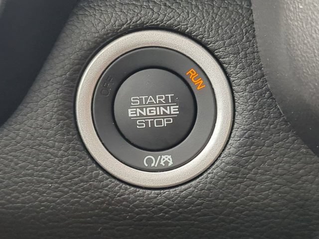 Used 2025 RAM 1500 Laramie w/ Sport Appearance Package AWD/4WD image 28