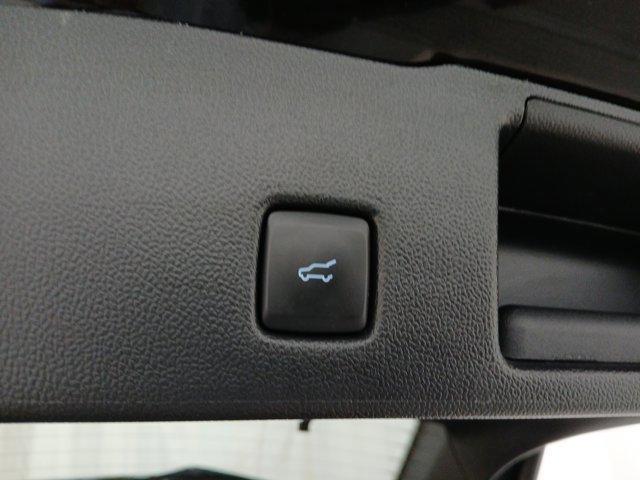 Certified 2023 Ford Escape ST-Line w/ Tech Pack #1 image 24