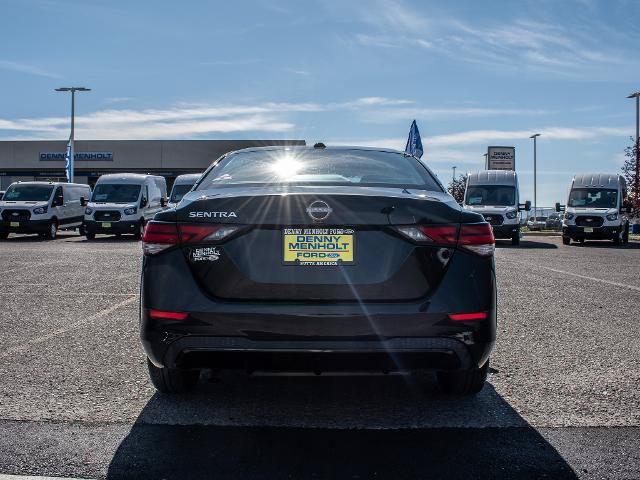 Used 2025 Nissan Sentra SV FWD image 6