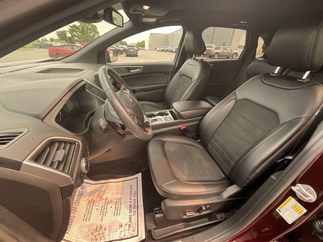 Certified 2024 Ford Edge ST-Line w/ Class II Trailer Tow Package AWD/4WD image 12