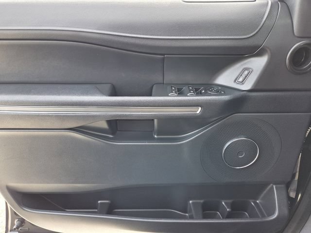 Certified 2022 Ford Expedition XLT RWD image 23