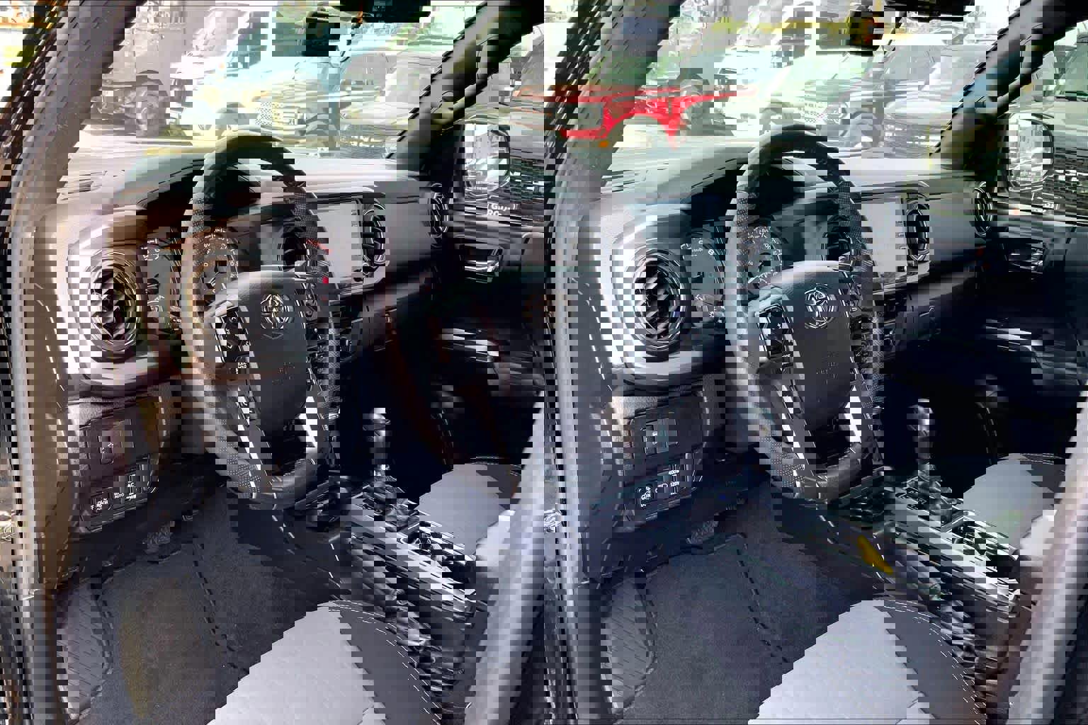 Used 2021 Toyota Tacoma TRD Off-Road w/ Technology Package image 16