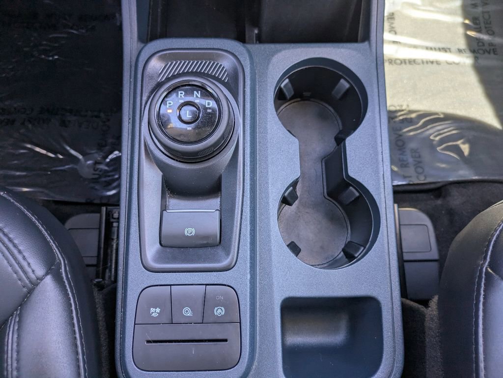 Certified 2024 Ford Maverick Lariat w/ Black Appearance Package image 19