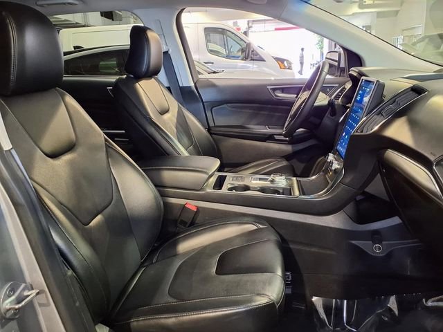 Certified 2022 Ford Edge Titanium AWD/4WD image 29