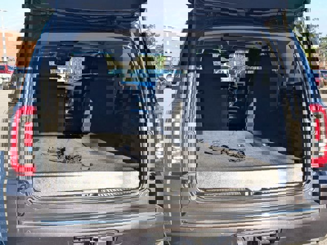 Used 2018 GMC Yukon Denali w/ Open Road Package image 35