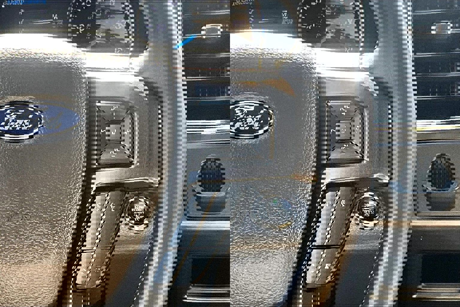 Certified 2021 Ford Expedition Max Limited image 21