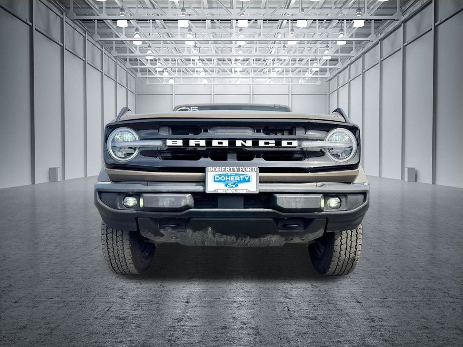 Certified 2025 Ford Bronco Outer Banks AWD/4WD image 12
