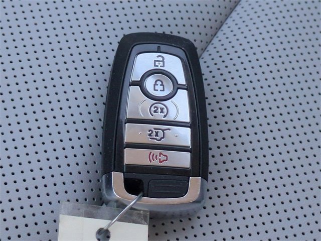 Certified 2025 Ford Explorer Platinum w/ Ultimate Package image 29