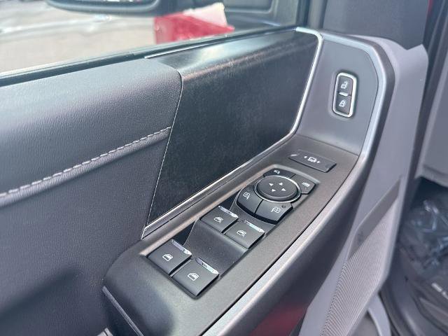Certified 2025 Ford F250 XLT w/ Black Appearance Package image 38