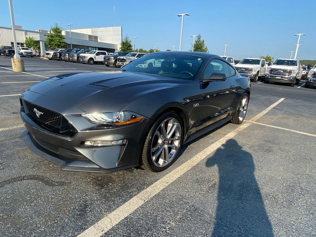 Certified 2020 Ford Mustang GT Premium RWD image 3