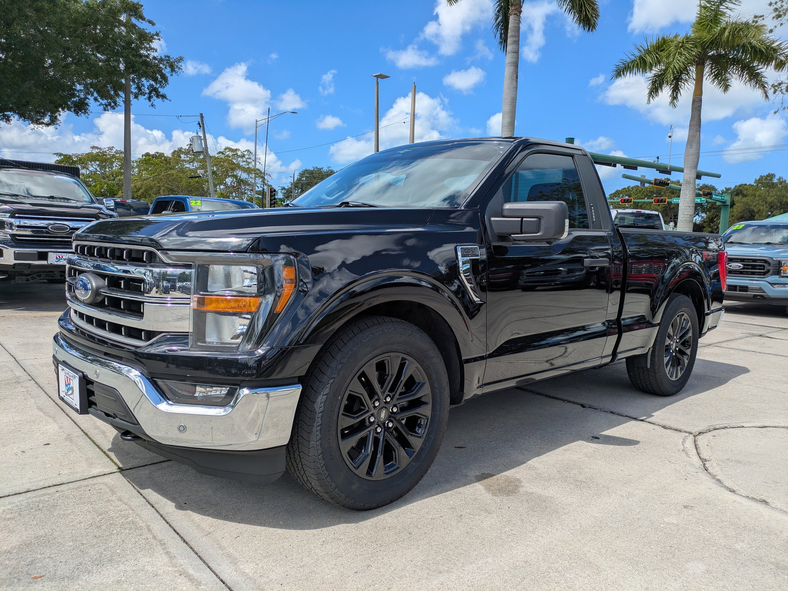 Certified 2023 Ford F150 XLT w/ Equipment Group 301A Mid AWD/4WD image 7