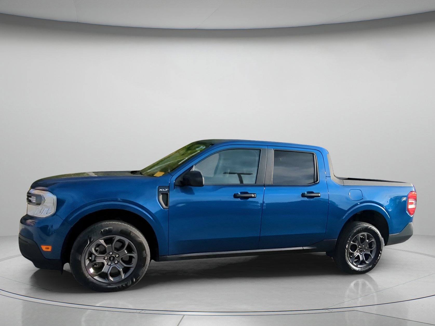 Certified 2024 Ford Maverick XLT image 6