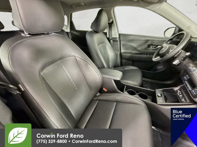 Used 2024 Hyundai Kona Limited FWD image 31