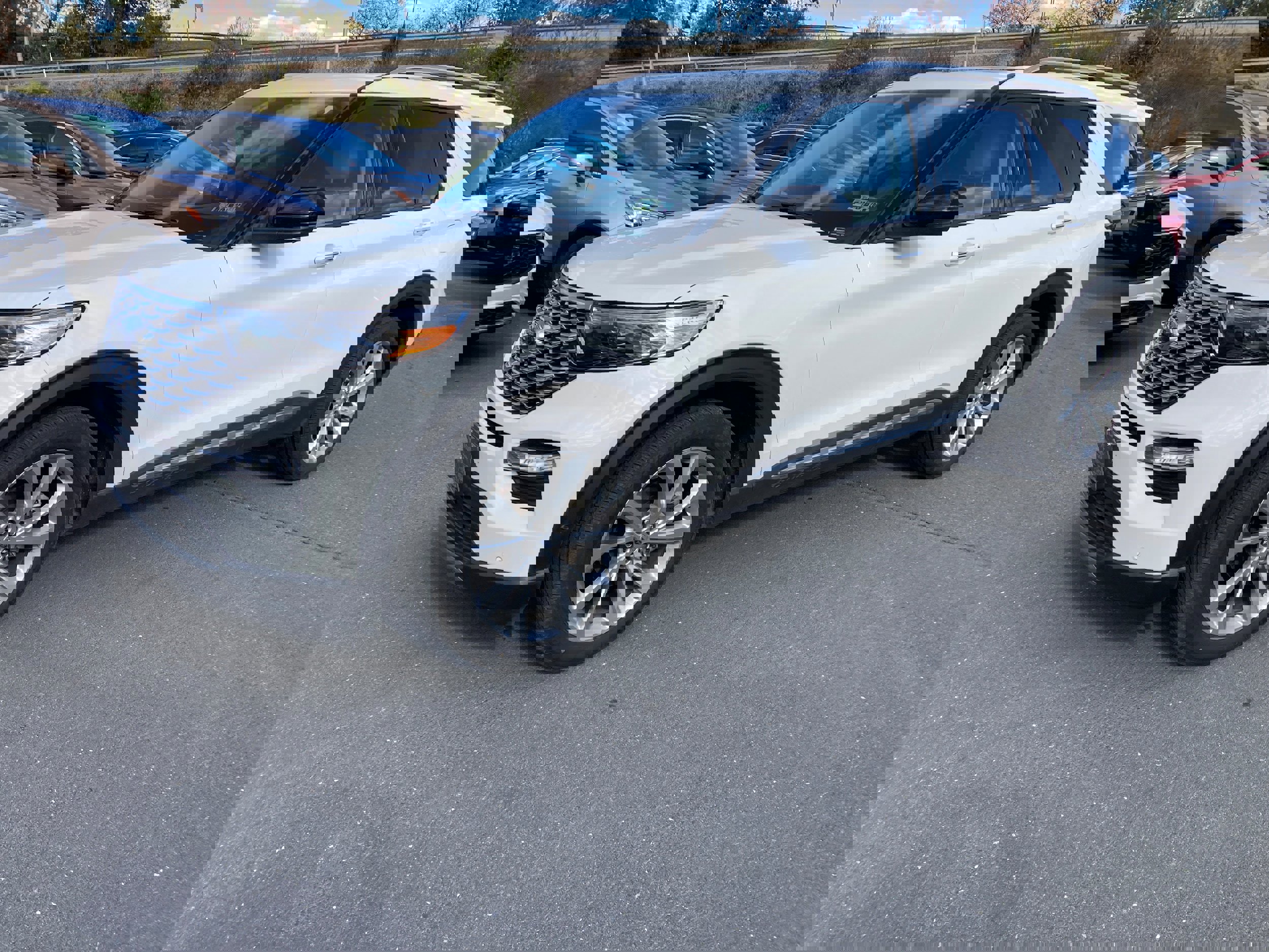 Certified 2021 Ford Explorer Platinum w/ Equipment Group 601A