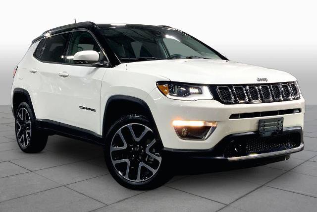 Used 2017 Jeep Compass Limited AWD/4WD image 3