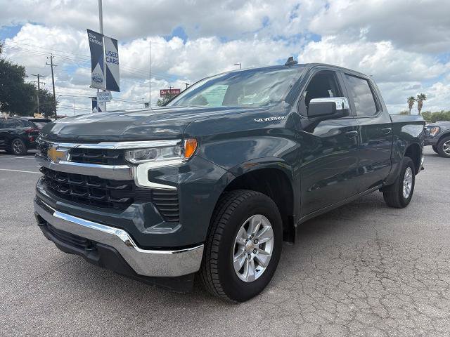 Used 2025 Chevrolet Silverado 1500 LT AWD/4WD image 7