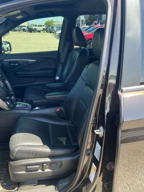 Used 2020 Honda Passport EX-L image 3