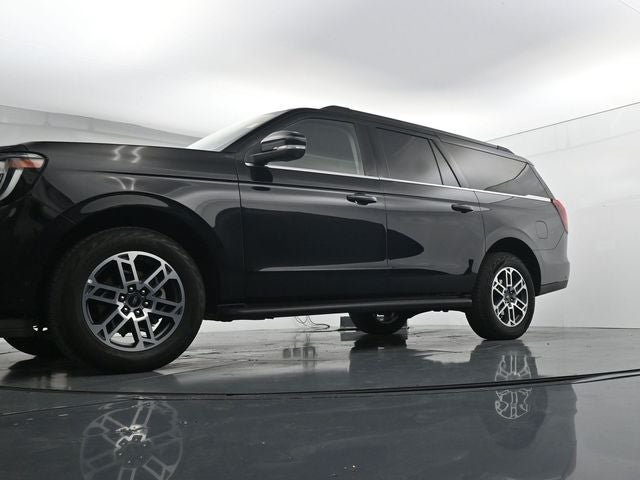 Certified 2025 Ford Expedition Max Active AWD/4WD image 39