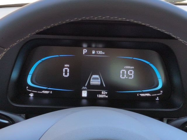 Used 2025 Hyundai Elantra Sport FWD image 24