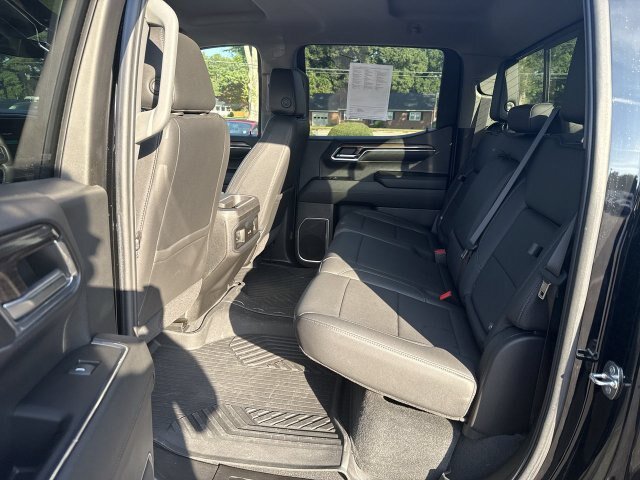Used 2024 Chevrolet Silverado 1500 RST AWD/4WD image 23