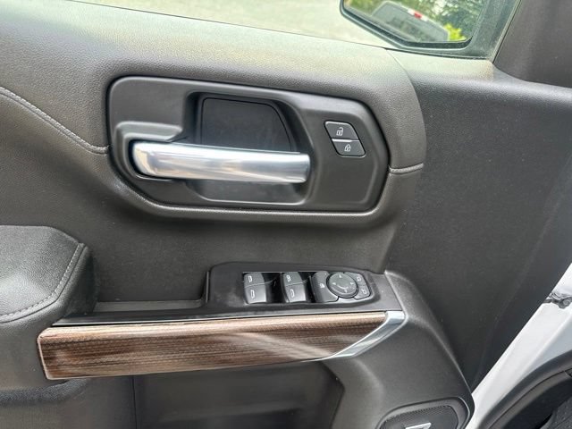 Used 2019 Chevrolet Silverado 1500 RST AWD/4WD image 17