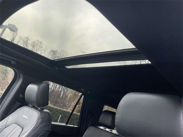 Certified 2023 Ford Expedition Max Platinum image 8
