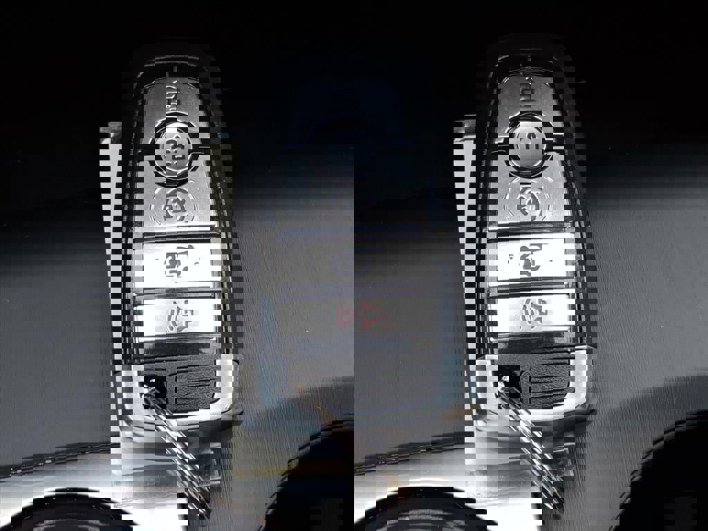 Certified 2022 Ford Escape Titanium w/ Class II Trailer Tow Package image 26