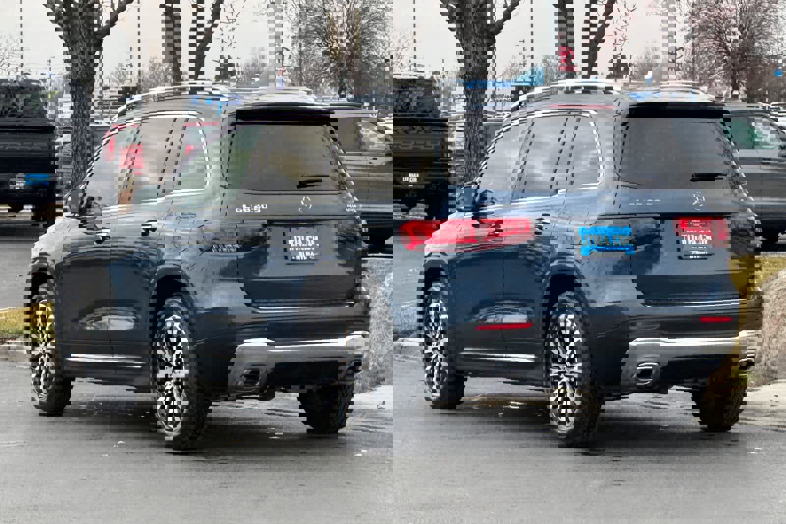 Used 2023 Mercedes-Benz GLB 250 GLB 250 image 3