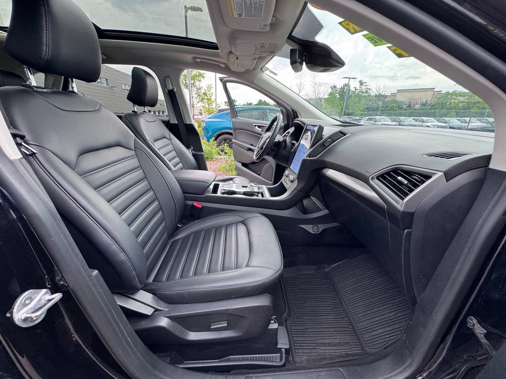 Certified 2024 Ford Edge SEL w/ Convenience Package AWD/4WD image 21