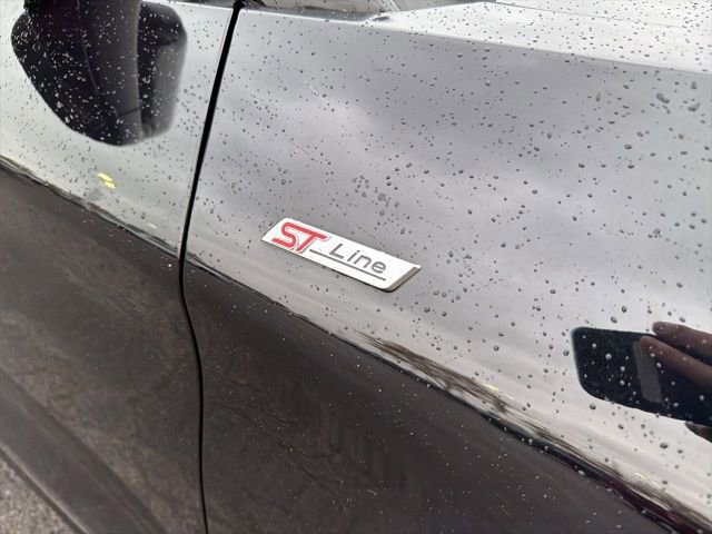 Certified 2025 Ford Explorer ST-Line image 8