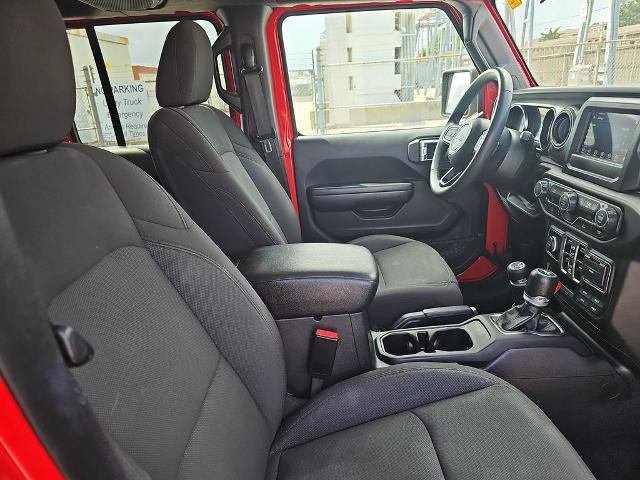 Used 2023 Jeep Wrangler Unlimited Sport AWD/4WD image 10