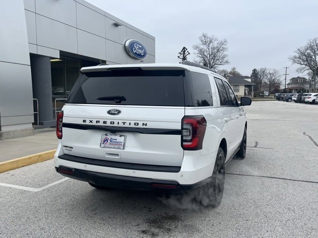 Certified 2022 Ford Expedition Limited image 15