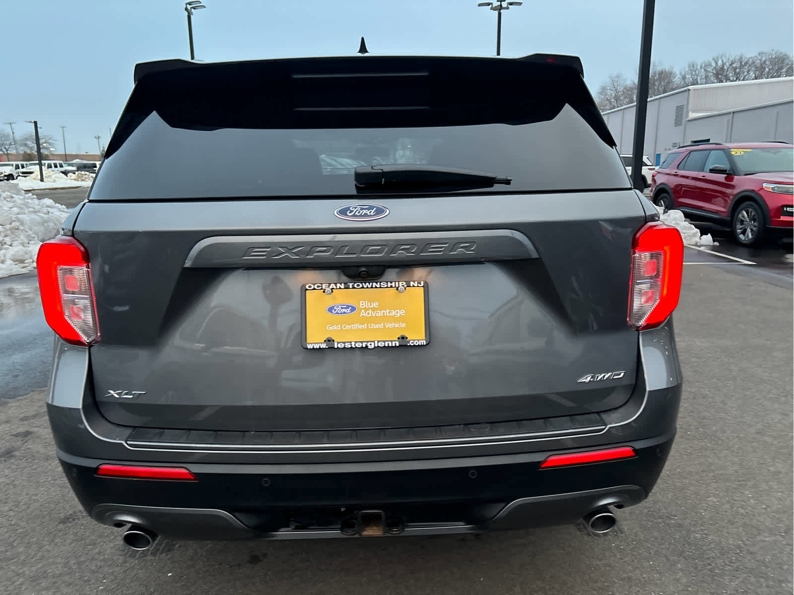 Certified 2023 Ford Explorer XLT w/ Equipment Group 202A image 4