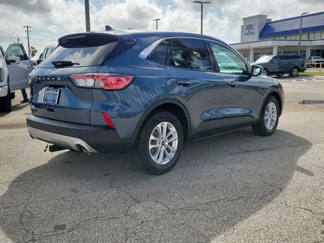 Certified 2020 Ford Escape SE image 4