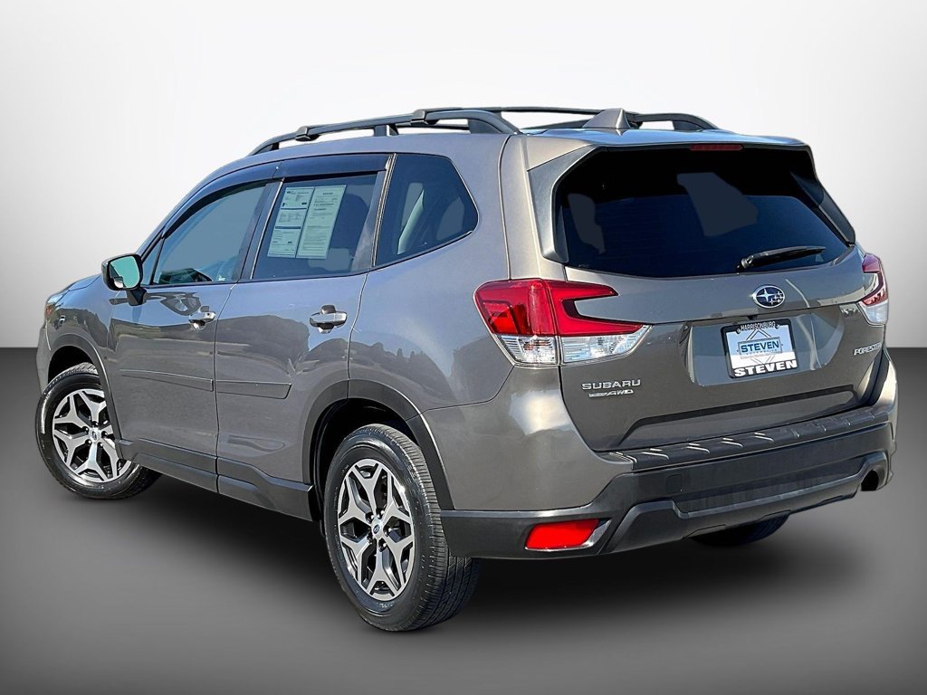 Used 2019 Subaru Forester Premium w/ Popular Package #1 AWD/4WD image 4