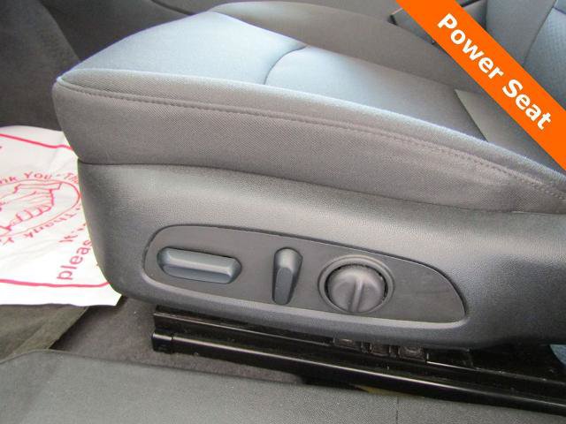 Used 2023 Chevrolet Malibu LT FWD image 6