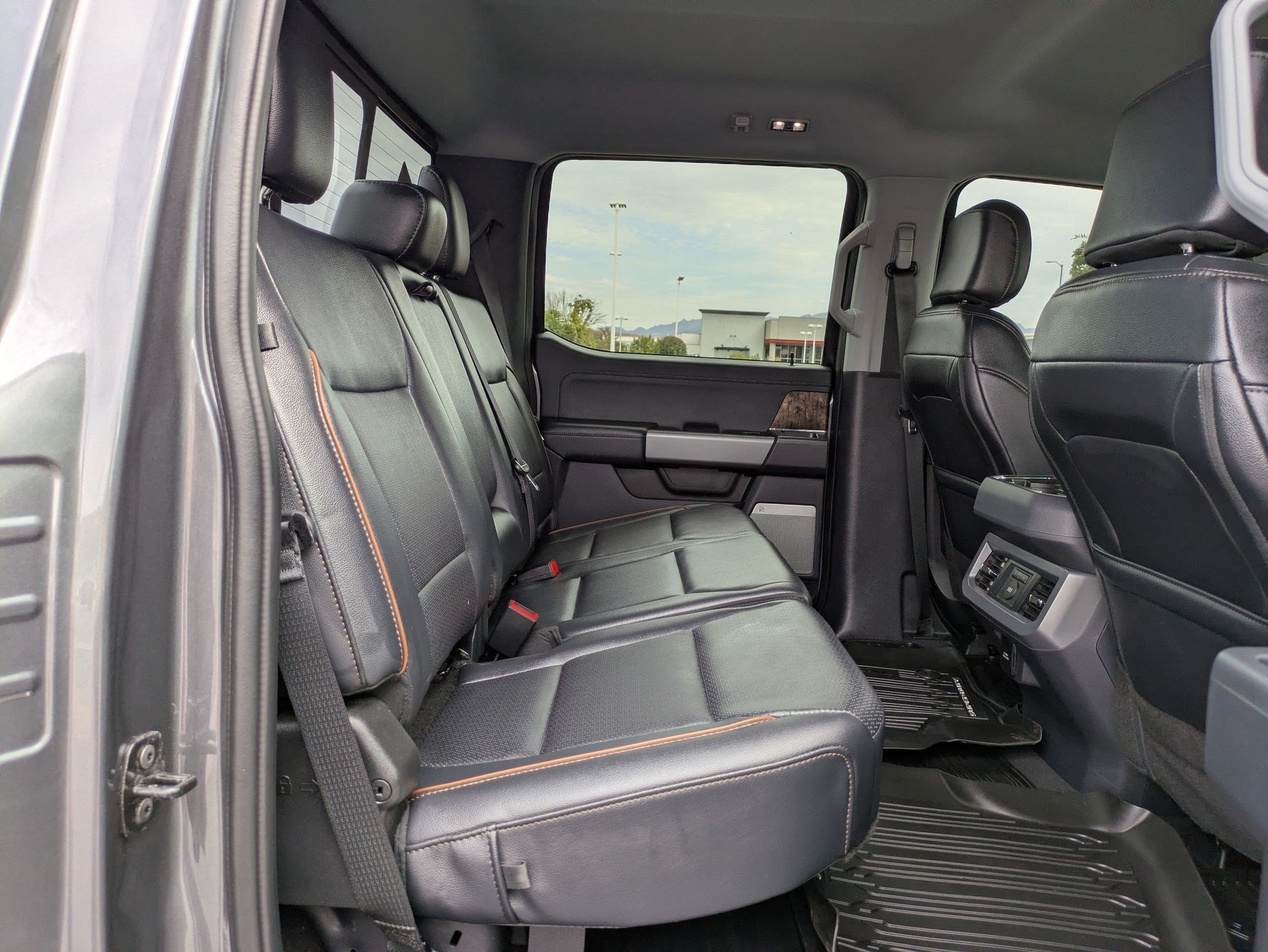 Certified 2026 Ford F350 Lariat AWD/4WD image 32