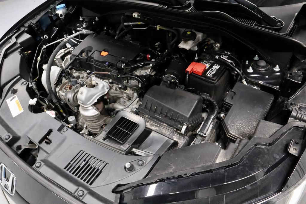 Used 2025 Honda HR-V Sport image 18