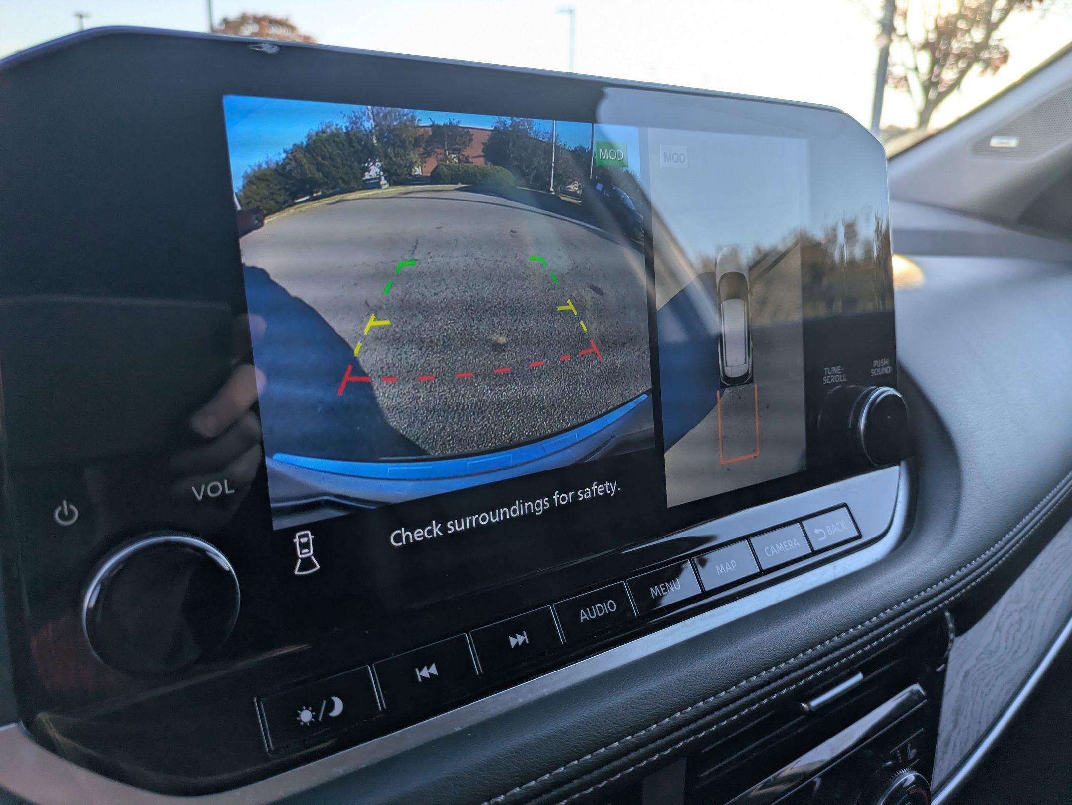 Used 2023 Nissan Rogue Platinum w/ Platinum Premium Package image 23