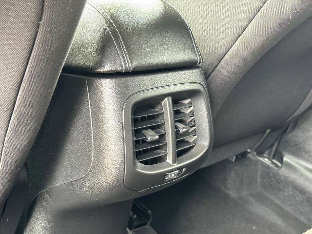 Used 2019 Jeep Cherokee Latitude w/ Popular Appearance Group image 25