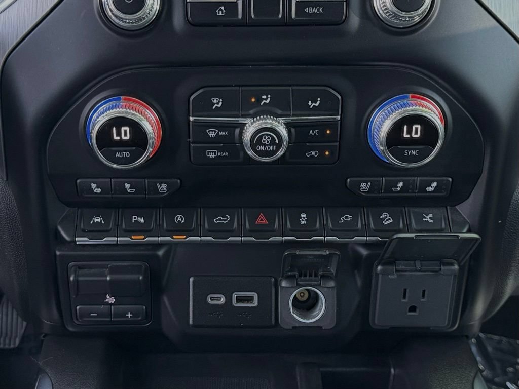 Used 2021 GMC Sierra 1500 Denali w/ Denali Ultimate Package AWD/4WD image 29