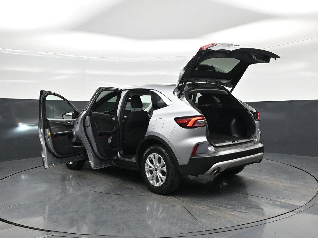 Certified 2024 Ford Escape Active FWD image 33