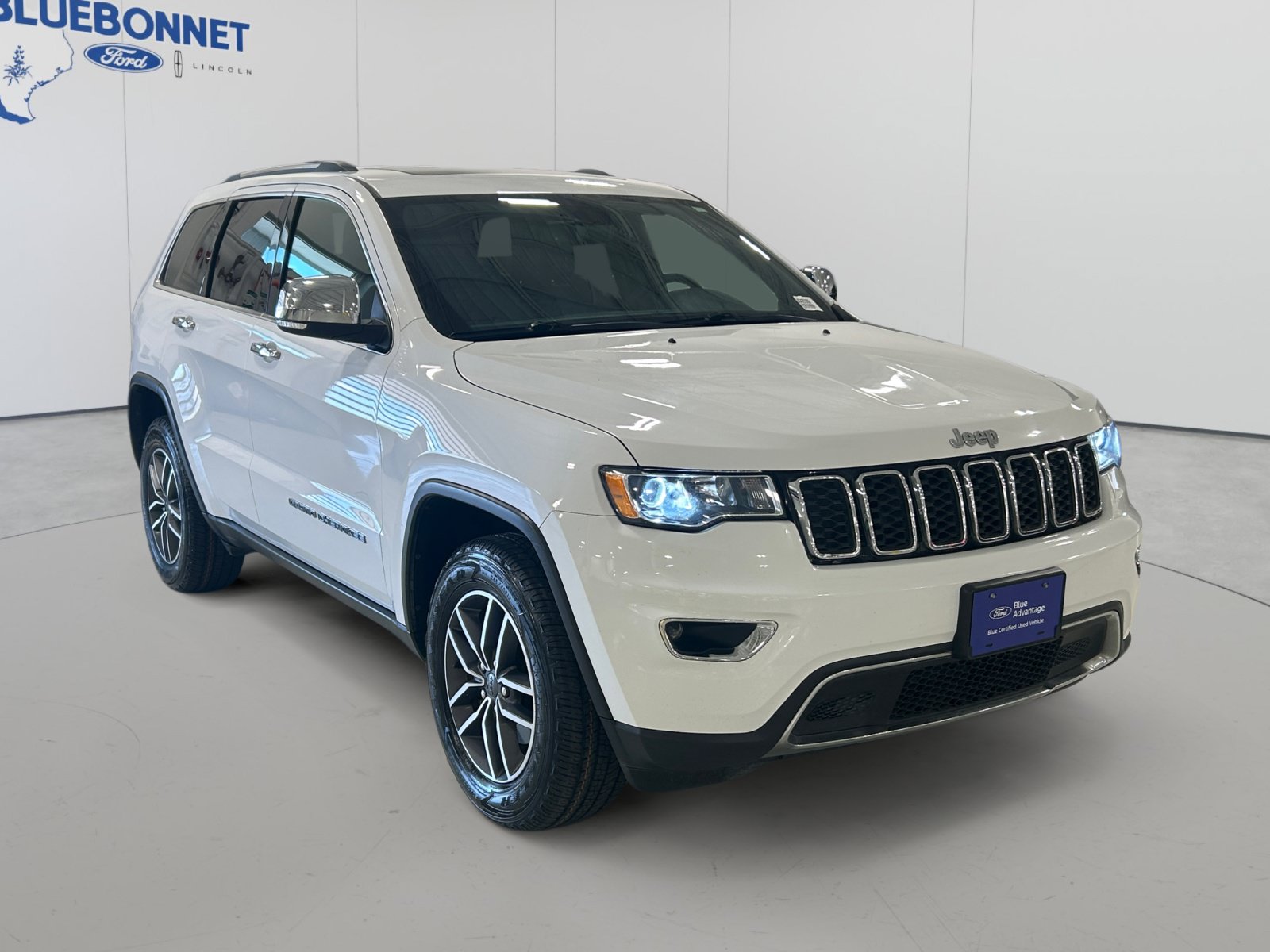 Used 2020 Jeep Grand Cherokee Limited RWD image 3