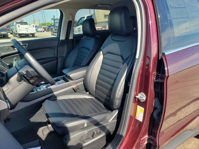 Certified 2023 Ford Edge SEL w/ Convenience Package AWD/4WD image 17
