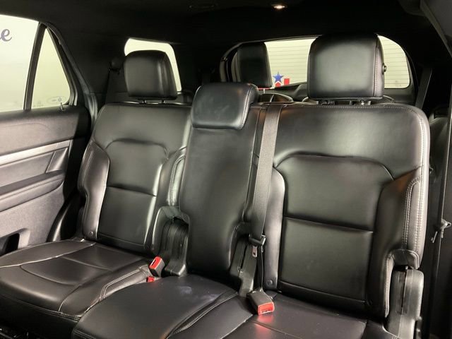 Certified 2019 Ford Explorer XLT w/ Equipment Group 202A image 16